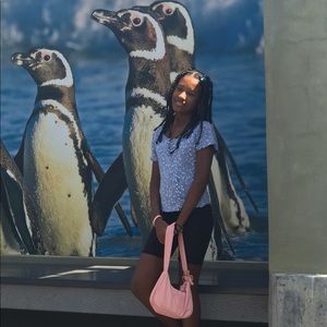 Meet your Posher, Leah